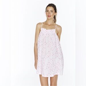 LAKE fading hearts ruffle cotton nightgown Perfect conditio Small smoke pet free